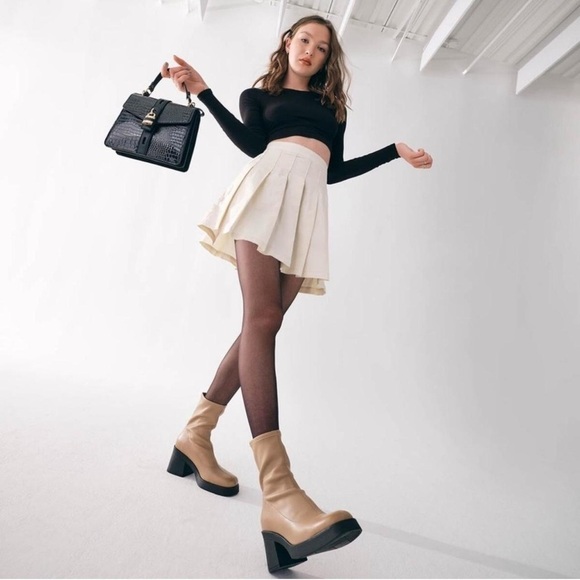 CALL IT SPRING | Ankle Boots ‘Steffanie’ in Dark Beige - Picture 2 of 13